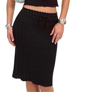 Reformation Erin Black Knit Sweater Skirt Scalloped Edges Tie Waist Size Medium